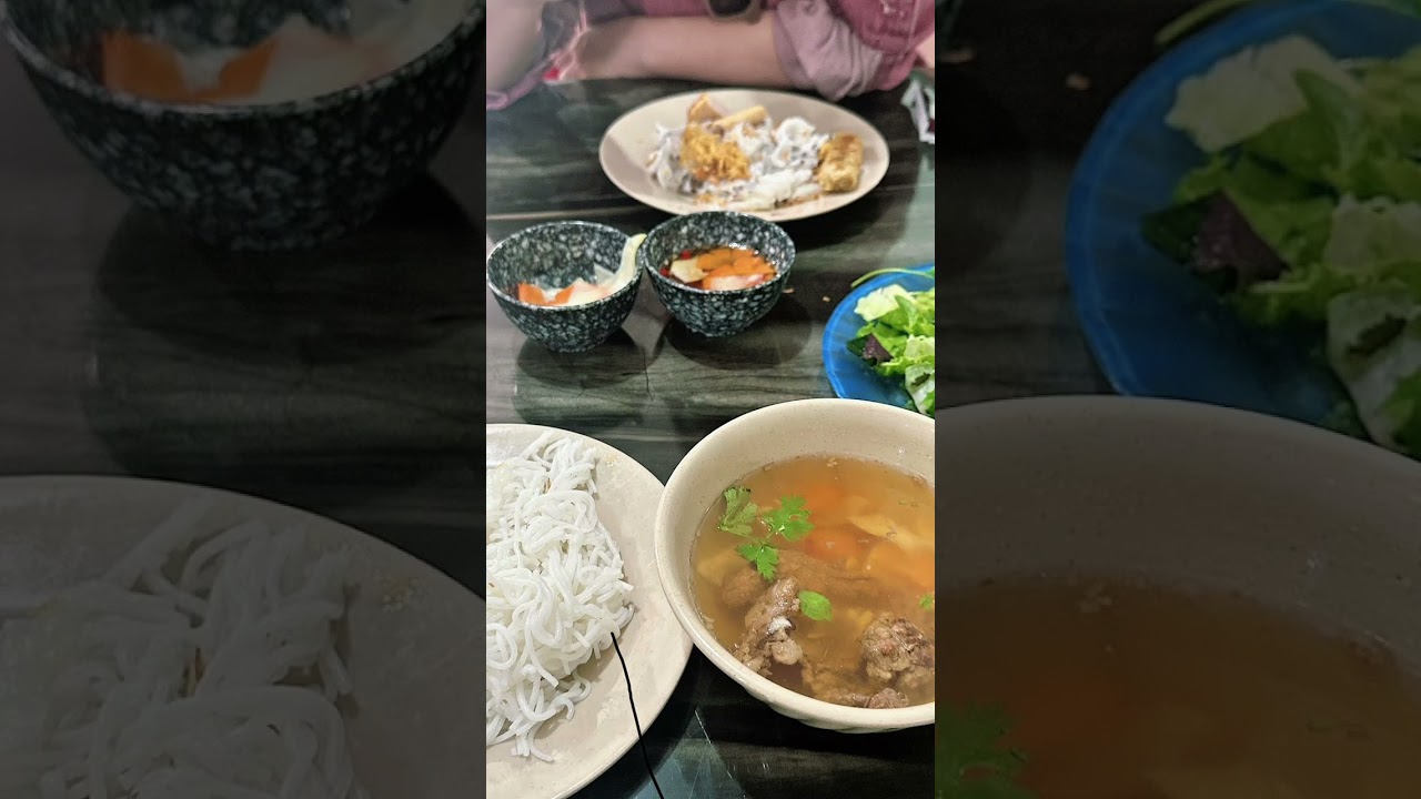 🍜 Ăn sáng chuẩn vị Hà Nội ngay tại Hội An!