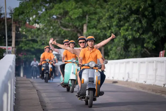 Vespa Adventures tại Hội An | Anh Khoa Company | Scooter Rental Hoi An | hoianit.com