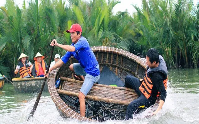 hoi an basket boat tour | Anh Khoa Company | Scooter Rental Hoi An | hoianit.com