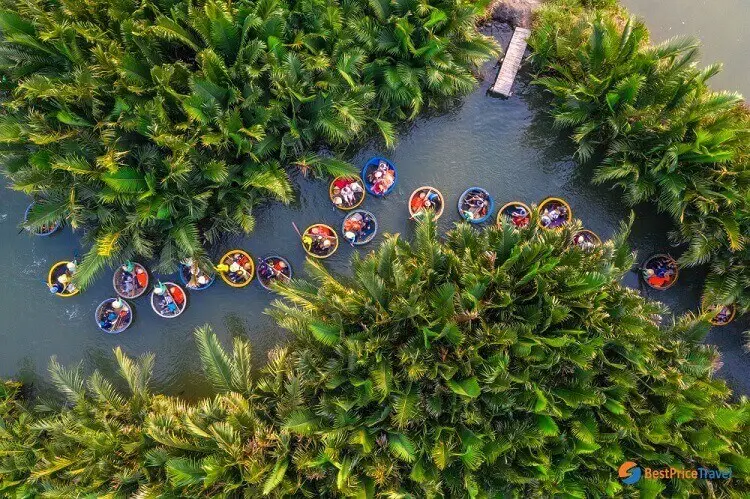 Hoi an basket boat