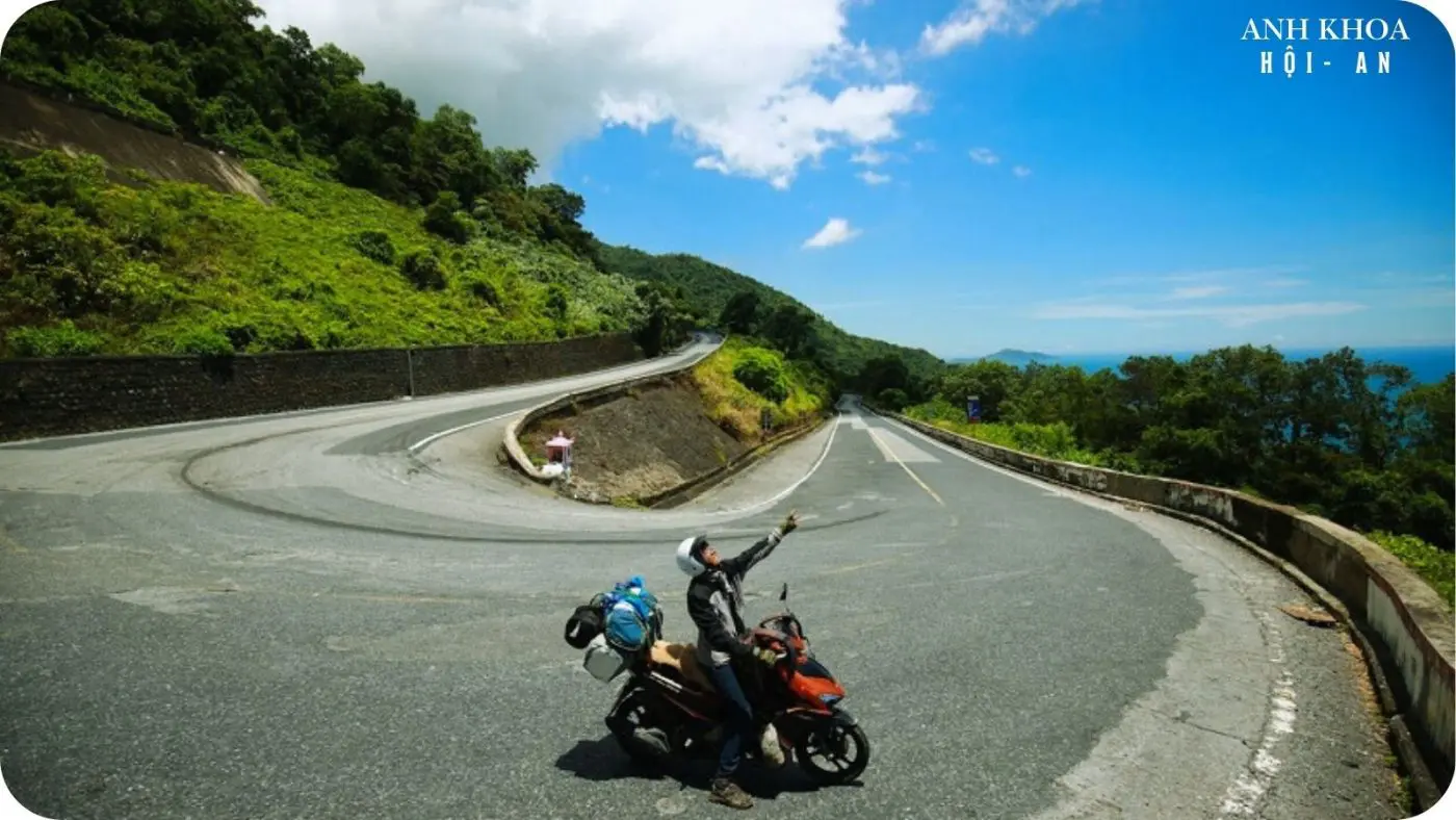 Morning departure for hoi an to hue motorbike rental with baggage transfer and reliable scooters from anh khoa.