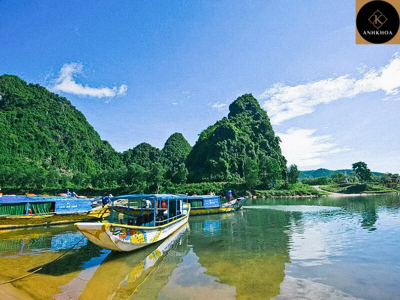 hoi an to phong nha cave bus 8 | Anh Khoa Company | Scooter Rental Hoi An | hoianit.com