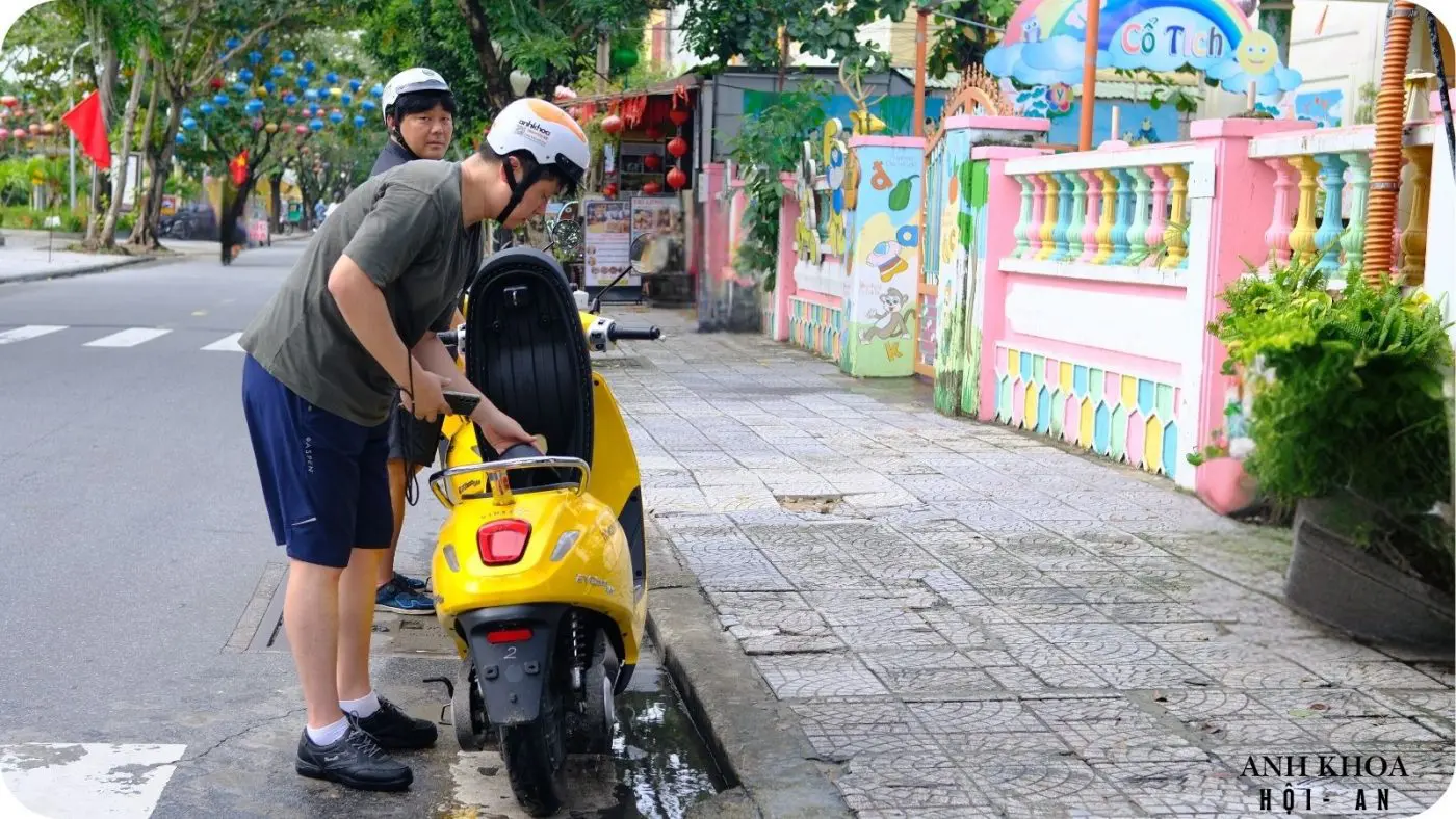 Discover the benefits of hoi an electric bike rental – eco-friendly, cost-effective, and perfect for easy navigation and reduced exertion while exploring the town.