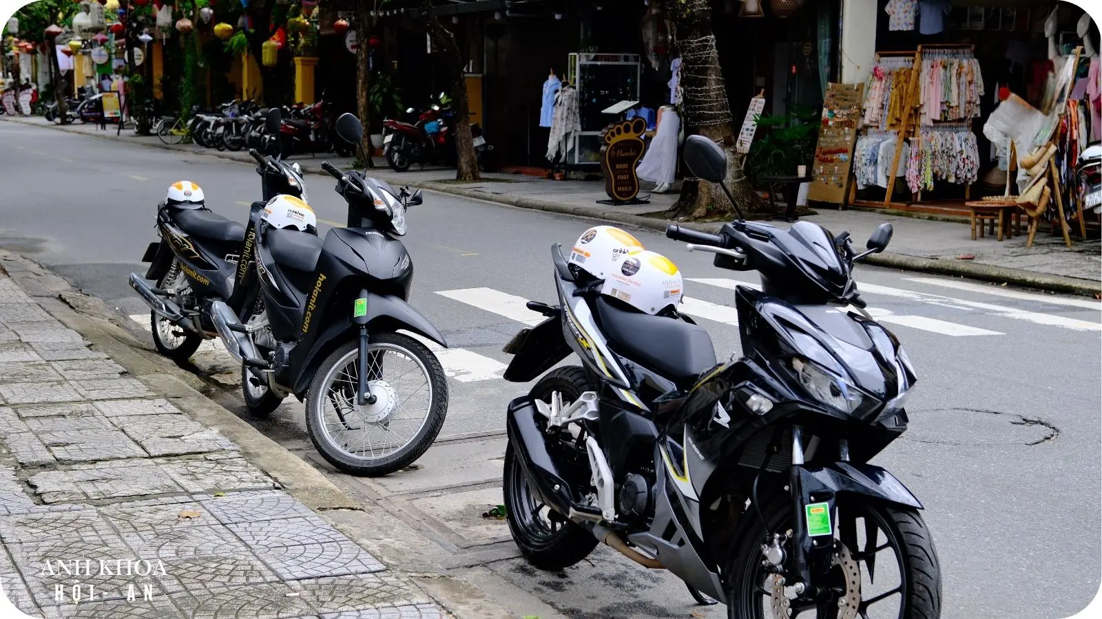 Manual bike rental in hoi an, ideal for long-distance trips and scenic routes.