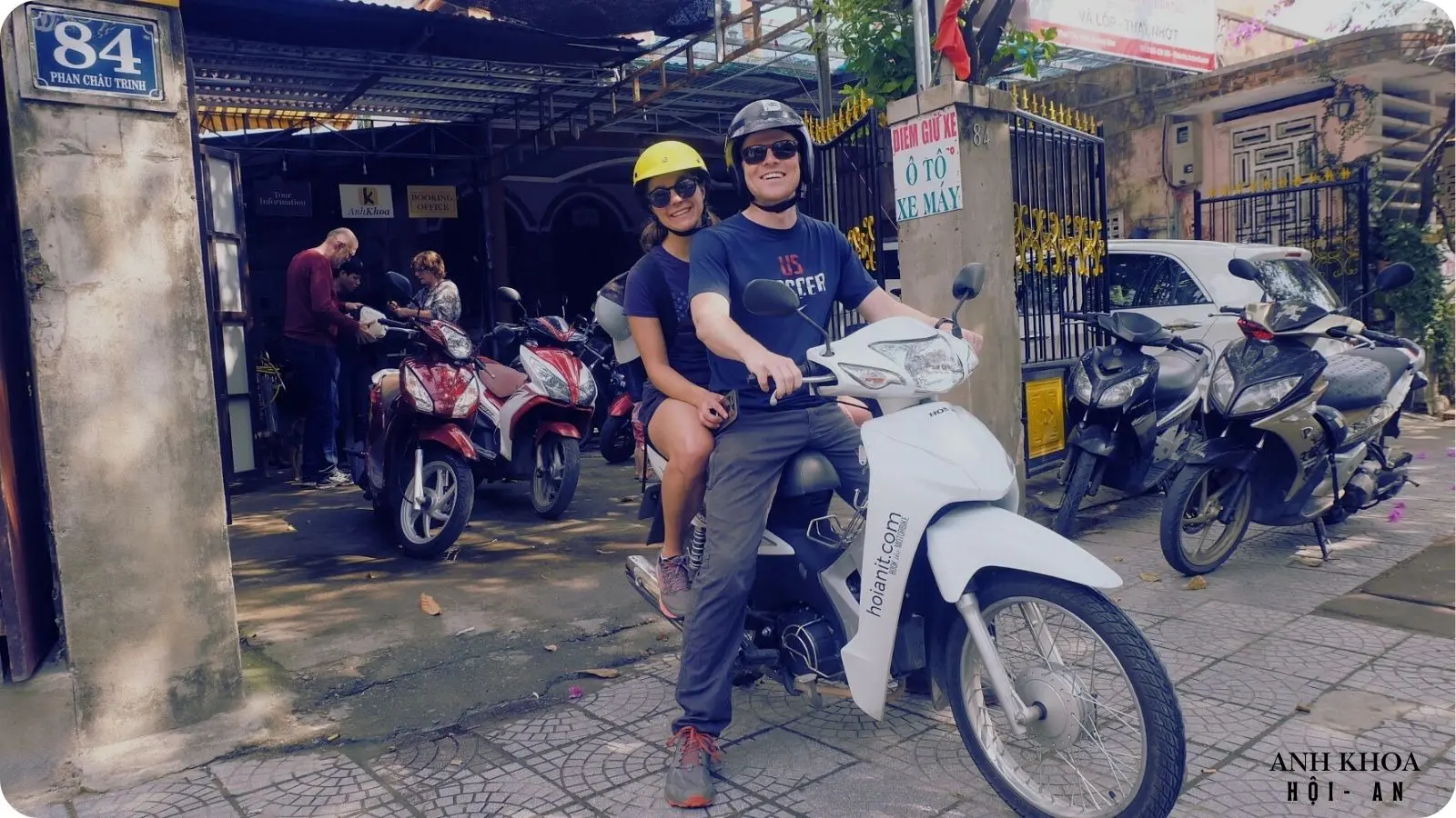 Semi-automatic motorbike rental in hoi an, perfect for exploring both city streets and rural areas.