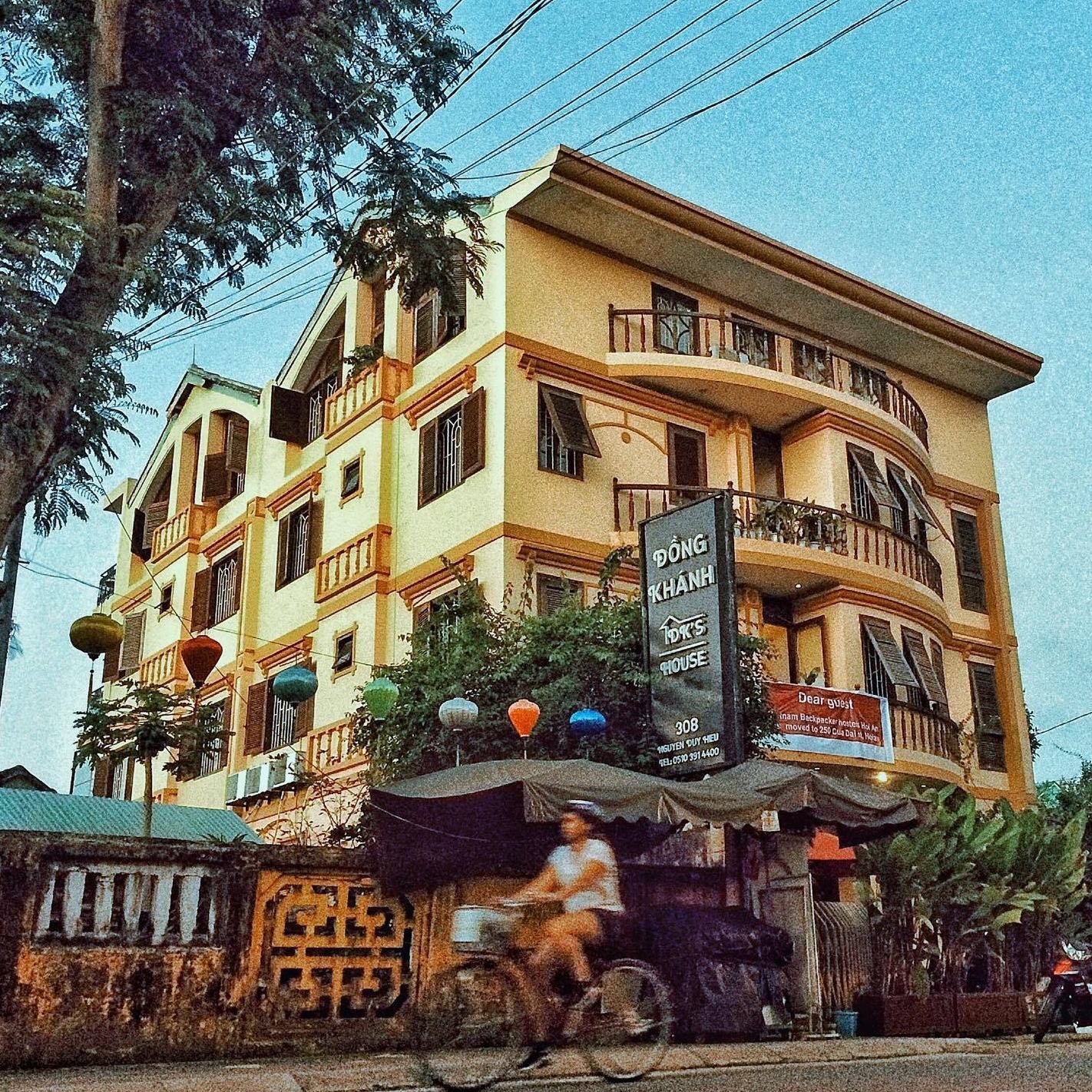 DK’S HOTEL CẦN TUYỂN