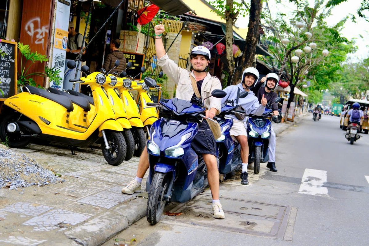 Reliable motorbike rental in Hoi An - Anh Khoa's service