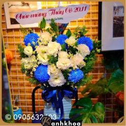 giỏ hoa tươi tại tiệm hoa hội an