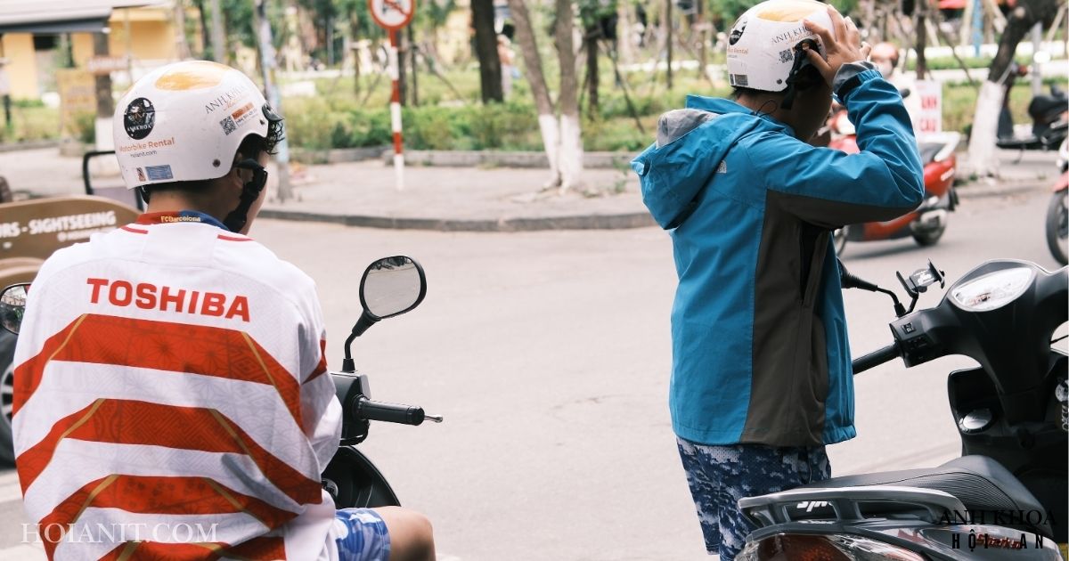 50cc bike rental hoi an 1 Rent a 50cc motorbike in Hoi An at Anh Khoa - No license required