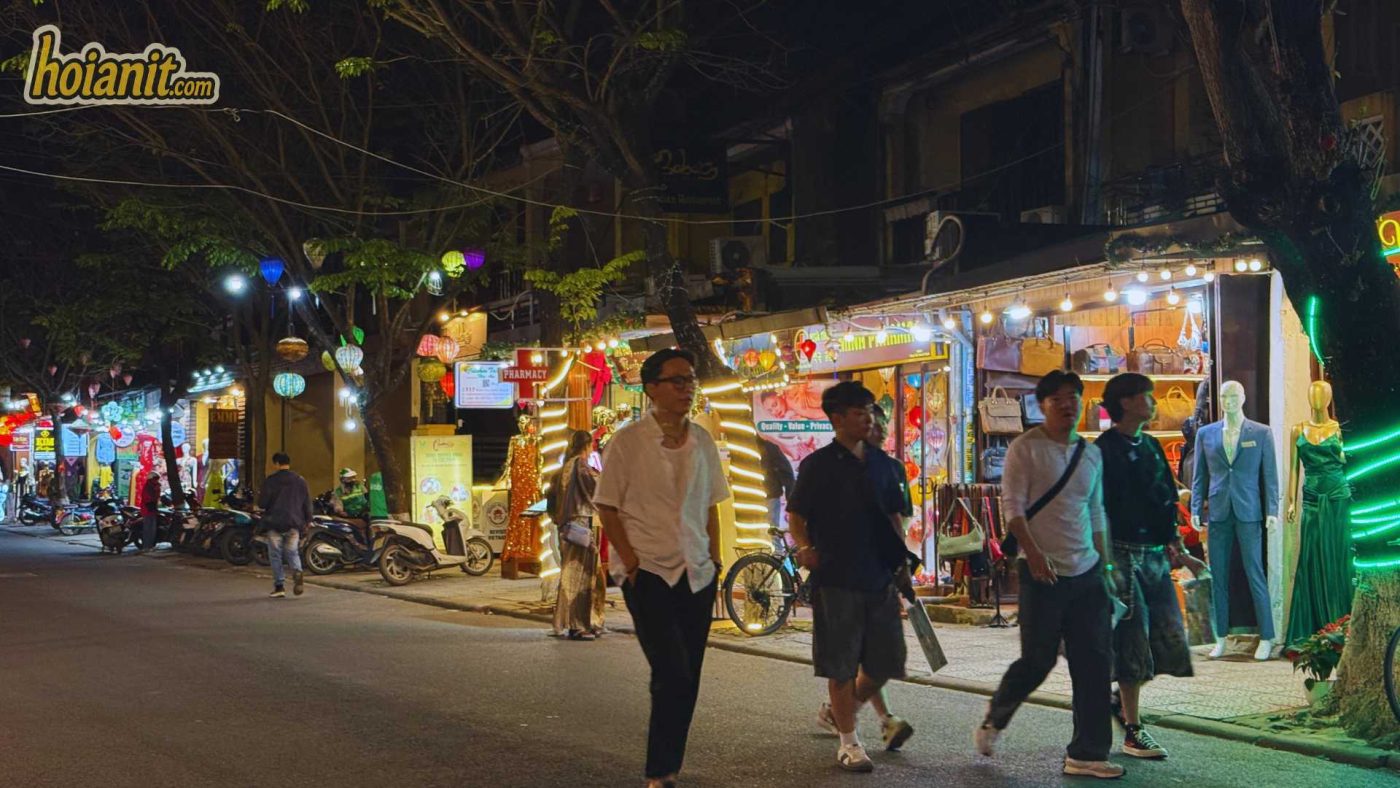 Are Electric Motorbikes Allowed in Hoi An Old Town?