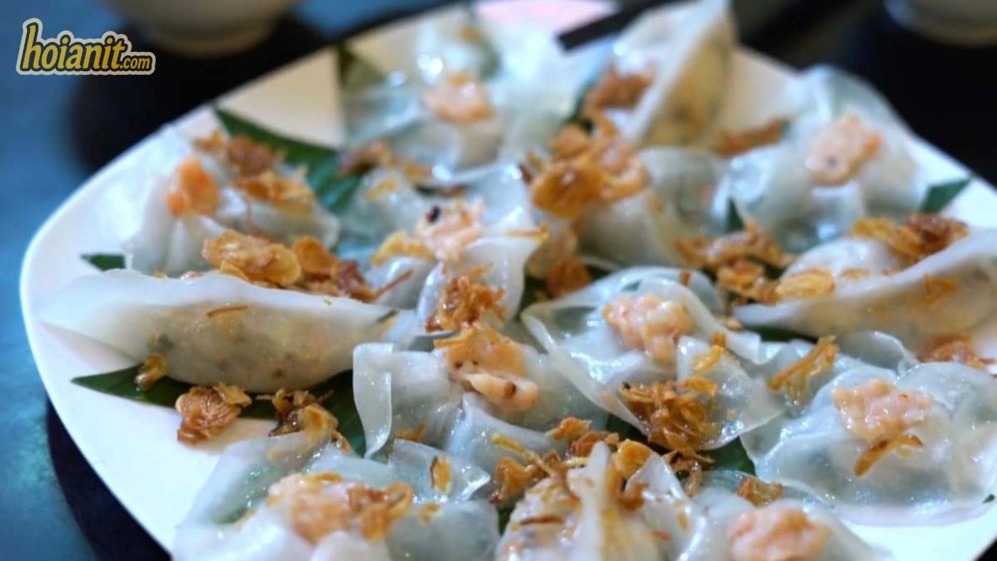 Bánh bao bánh vạc Hội An với vỏ mỏng và hành phi