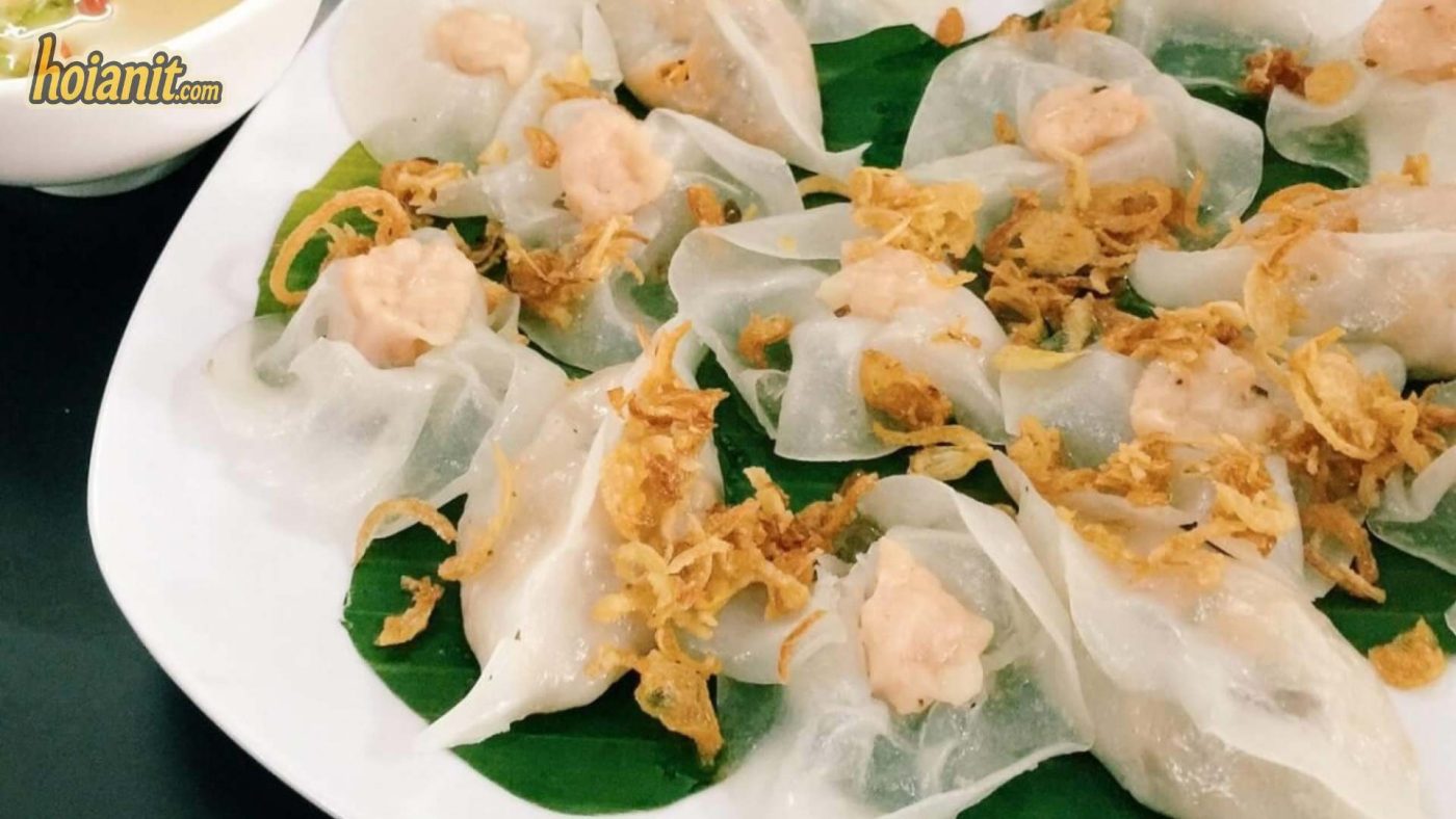 Cận cảnh bánh bao bánh vạc Hội An phủ hành phi