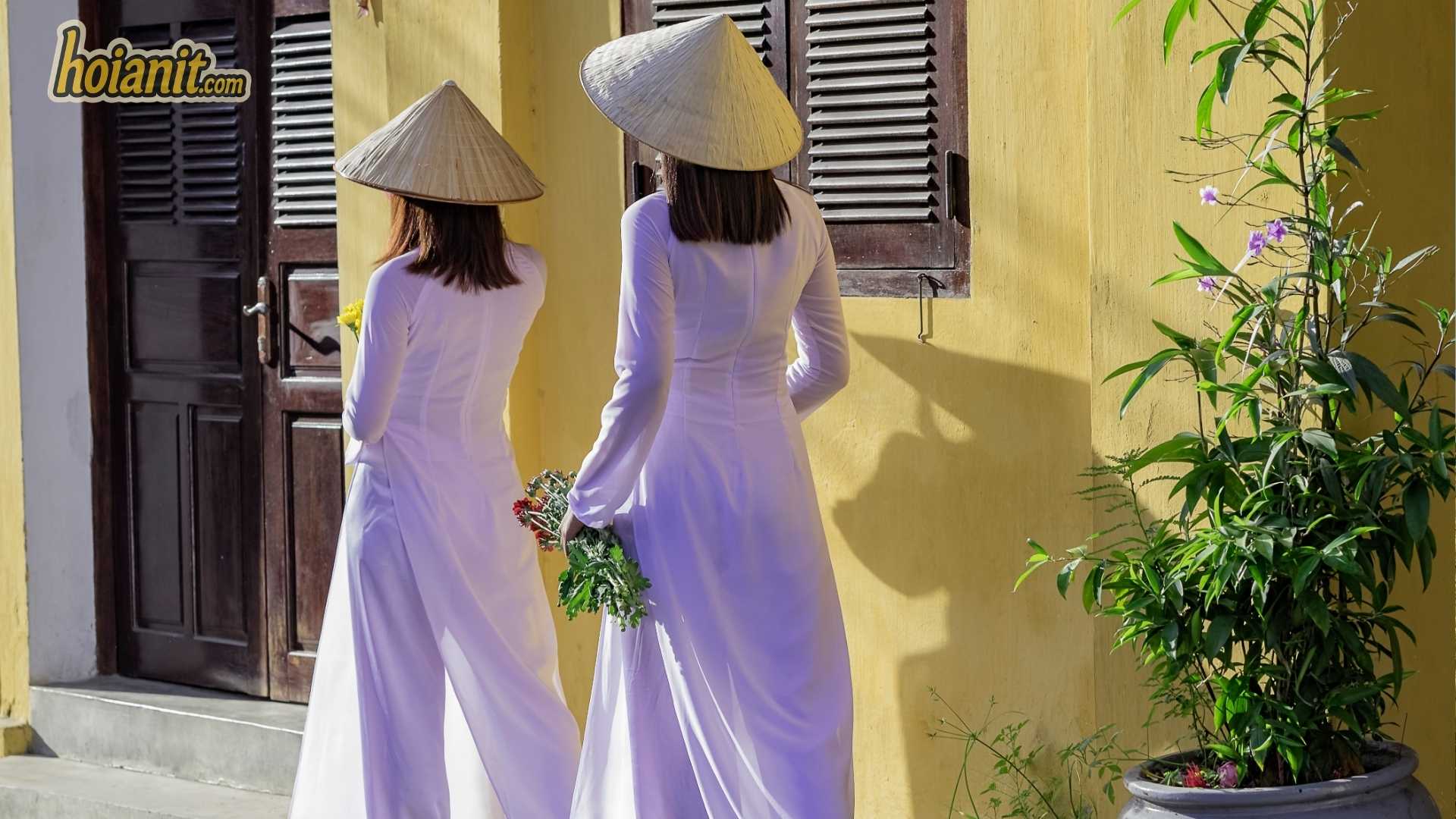 Áo dài Hội An nhiều màu cho thuê