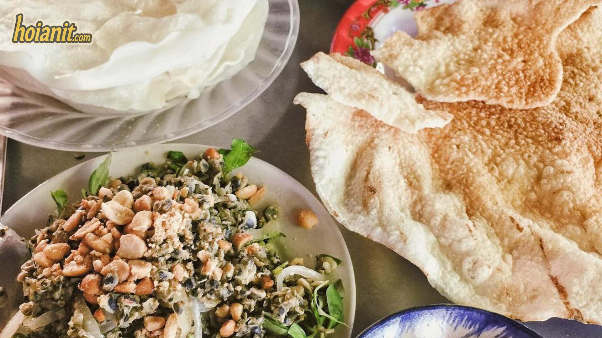 Hến xào Hội An quán Bà Già Cẩm Nam