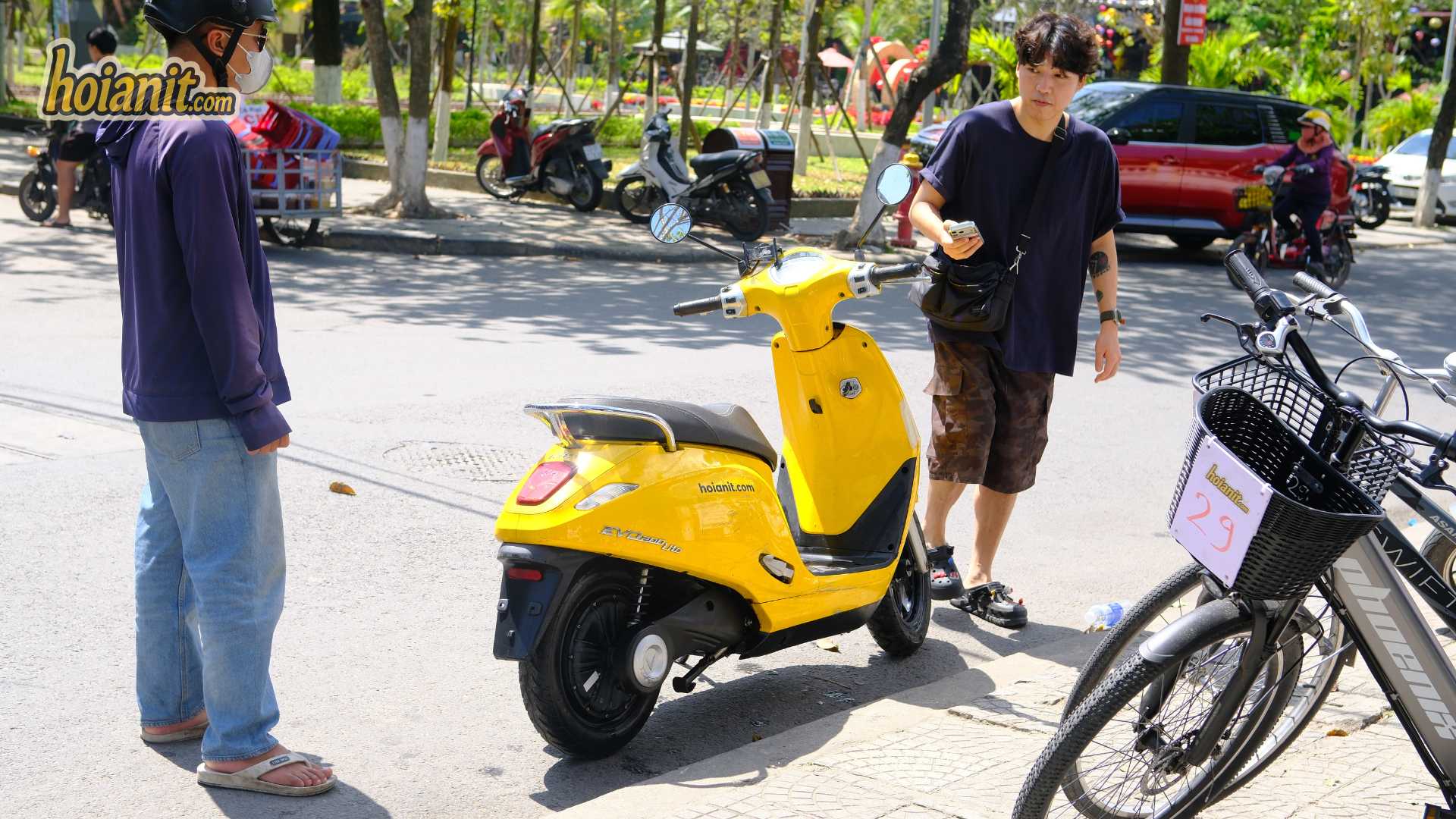 Cultural Hoi An motorbike route through the countryside to My Son Sanctuary
