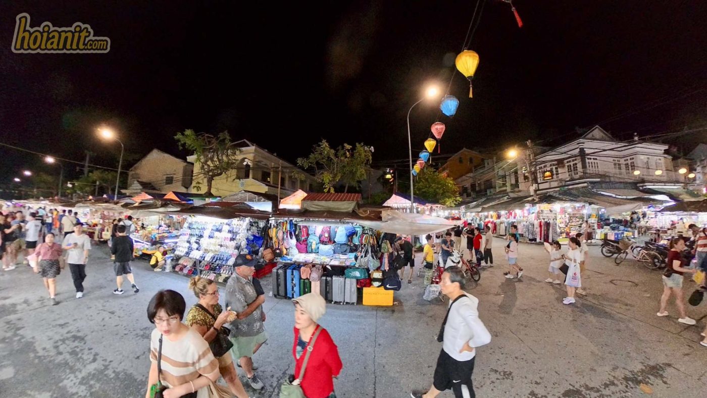 Hoi An Night Market