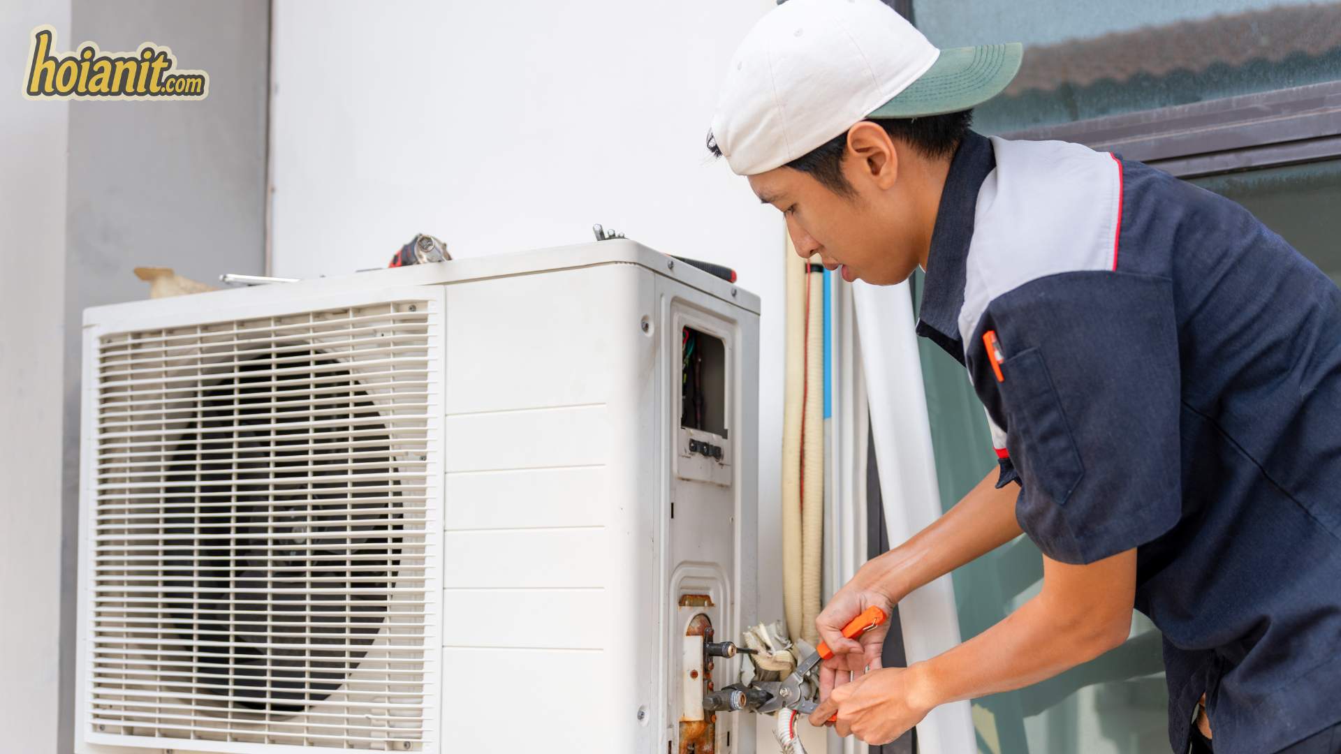 Sửa điều hòa Hội An - kỹ thuật viên điện lạnh vệ sinh dàn lạnh tại nhà