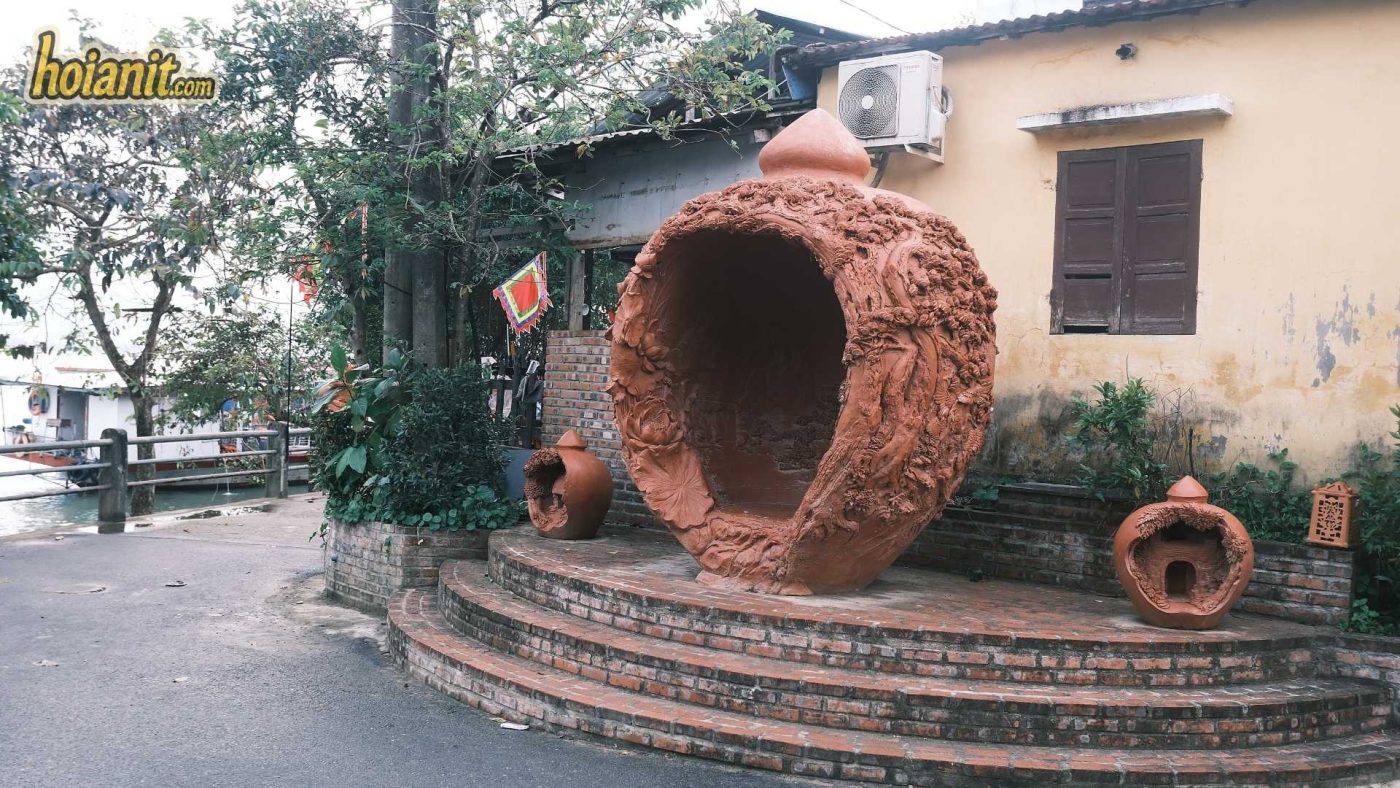 Thanh Ha Pottery Village