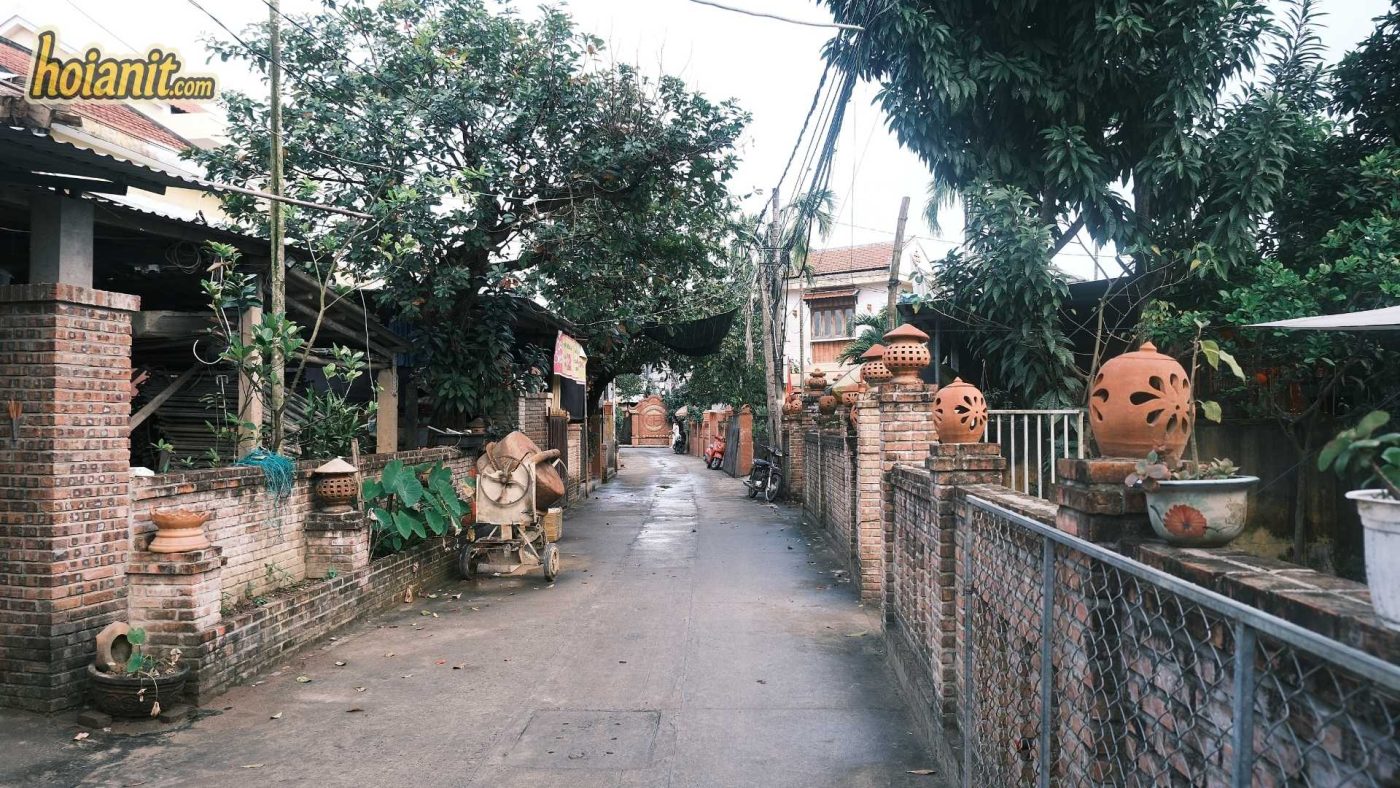 Thanh Ha Pottery Village