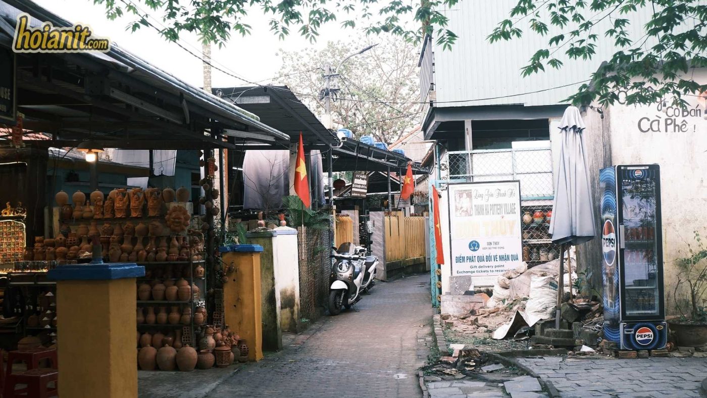 Thanh Ha Pottery Village