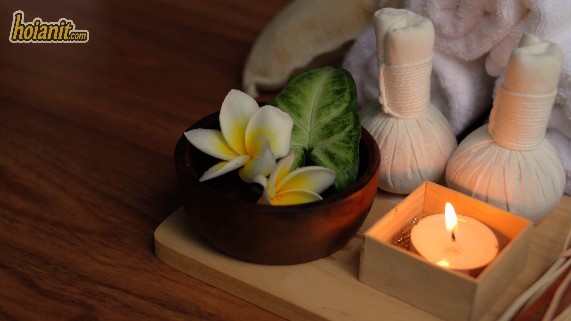 Herbal foot bath before a massage at Thanh Mai Spa Hoi An