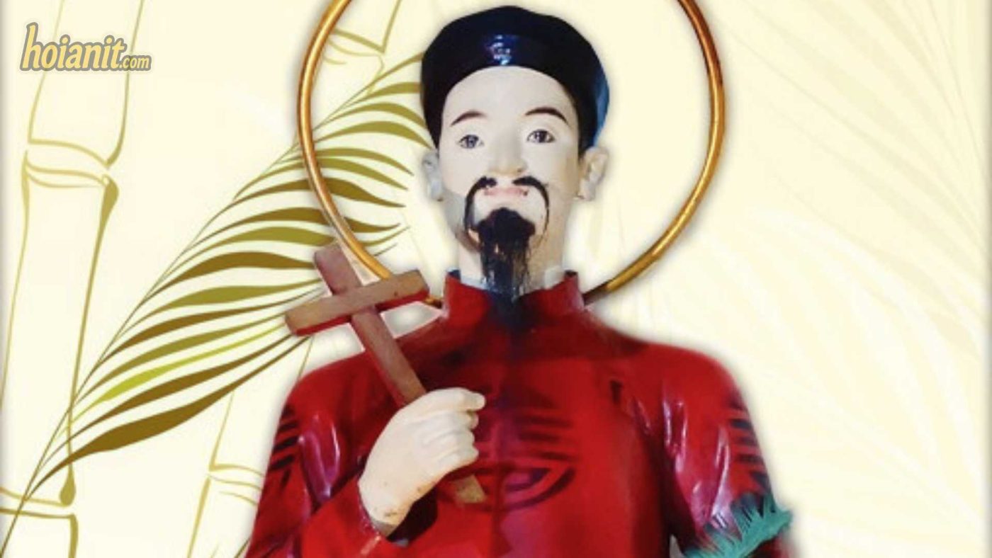 Tượng Thánh Anrê Tường trong nhóm 117 Thánh tử đạo Việt Nam