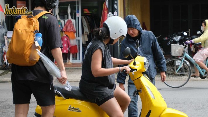 Tips to Avoid Fines When Riding in Vietnam