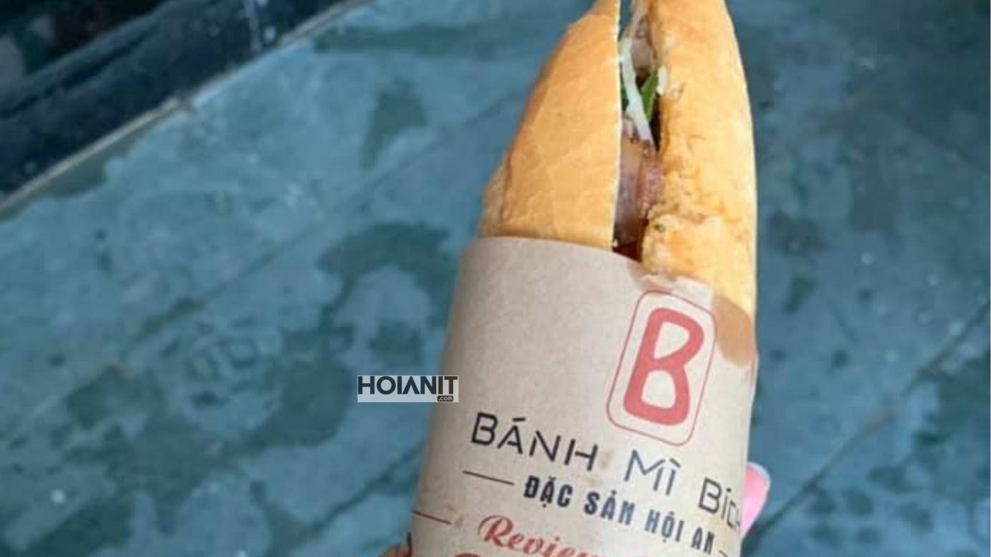 Bánh mì Bích Hội An nổi bật với nhân thịt nguội, pate và nước sốt đặc trưng – hương vị giản dị nhưng đậm đà, được người địa phương ưa chuộng.