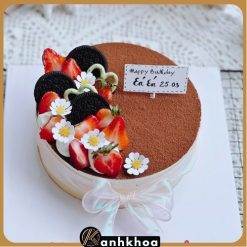 Classic tiramisu cake topped with fresh strawberries, perfect for birthdays in Da Nang