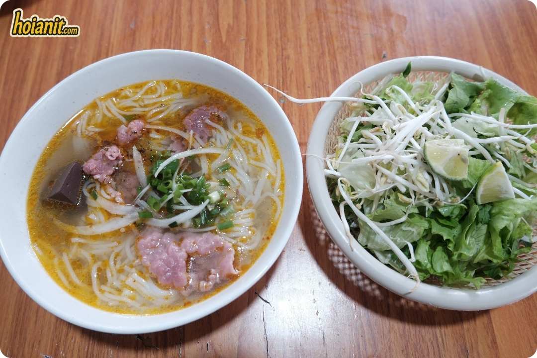 bun bo hue hoi an 1 Quán Bún Bò Huế Hội An