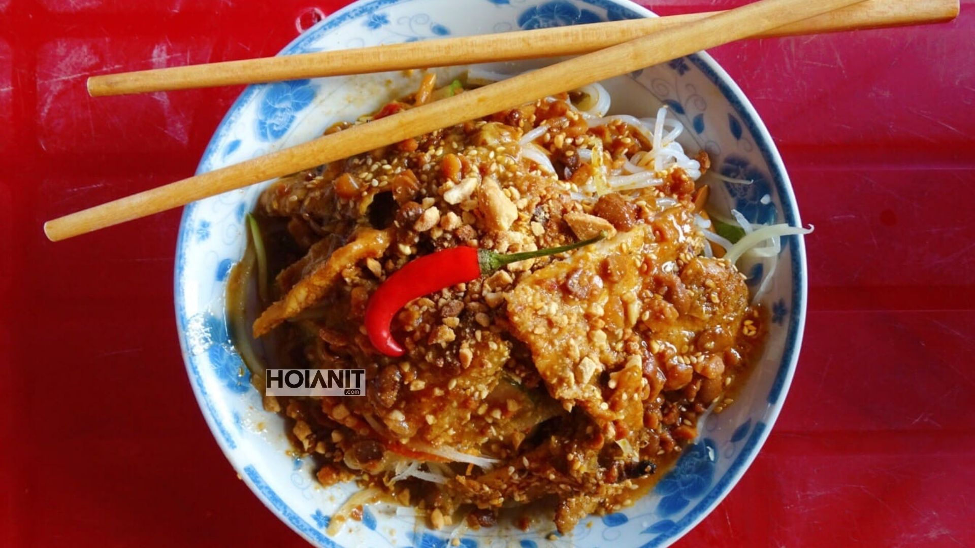 Đồ nướng hấp dẫn tại quán nhậu Hội An