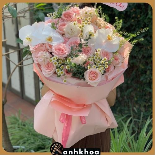 da nang flower shop 11 1 Artistic floral design from Da Nang