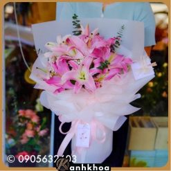 lilies bouquet in da nang flower shop