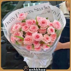 sweet roses for birthday in da nang flower shop