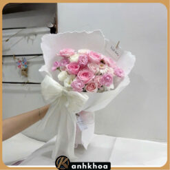 lovely roses for girlfriend in da nang flower shop