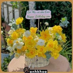 a basket of yellow roses in da nang flower shop