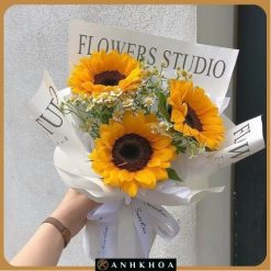 sun flowers in da nang flower shop