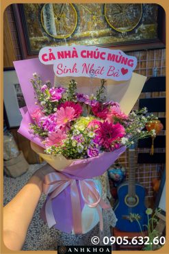 purpil bouquet in da nang flower shop