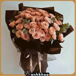 capuchino roses in flower shop da nang