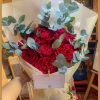 red roses for birthday in da nang flower shop