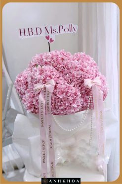 nice hydrangeas in da nang flower shop