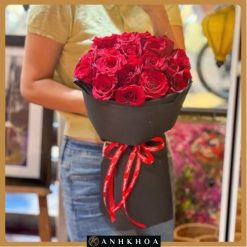 red roses for women's day in da nang hoi an flower shop