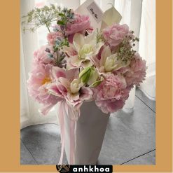 lilies and peony in da nang flower shop