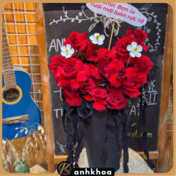 red roses for birthday in hoi an da nang flower shop