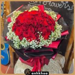 red roses and baby's breath for girfriend