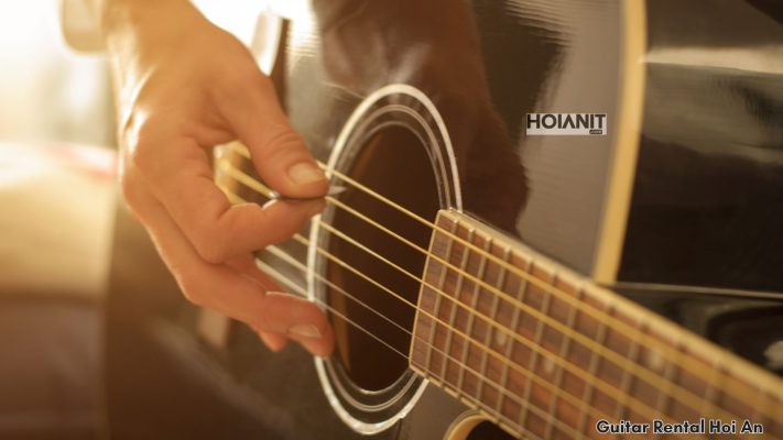 Daily and weekly guitar rental options in Hoi An
