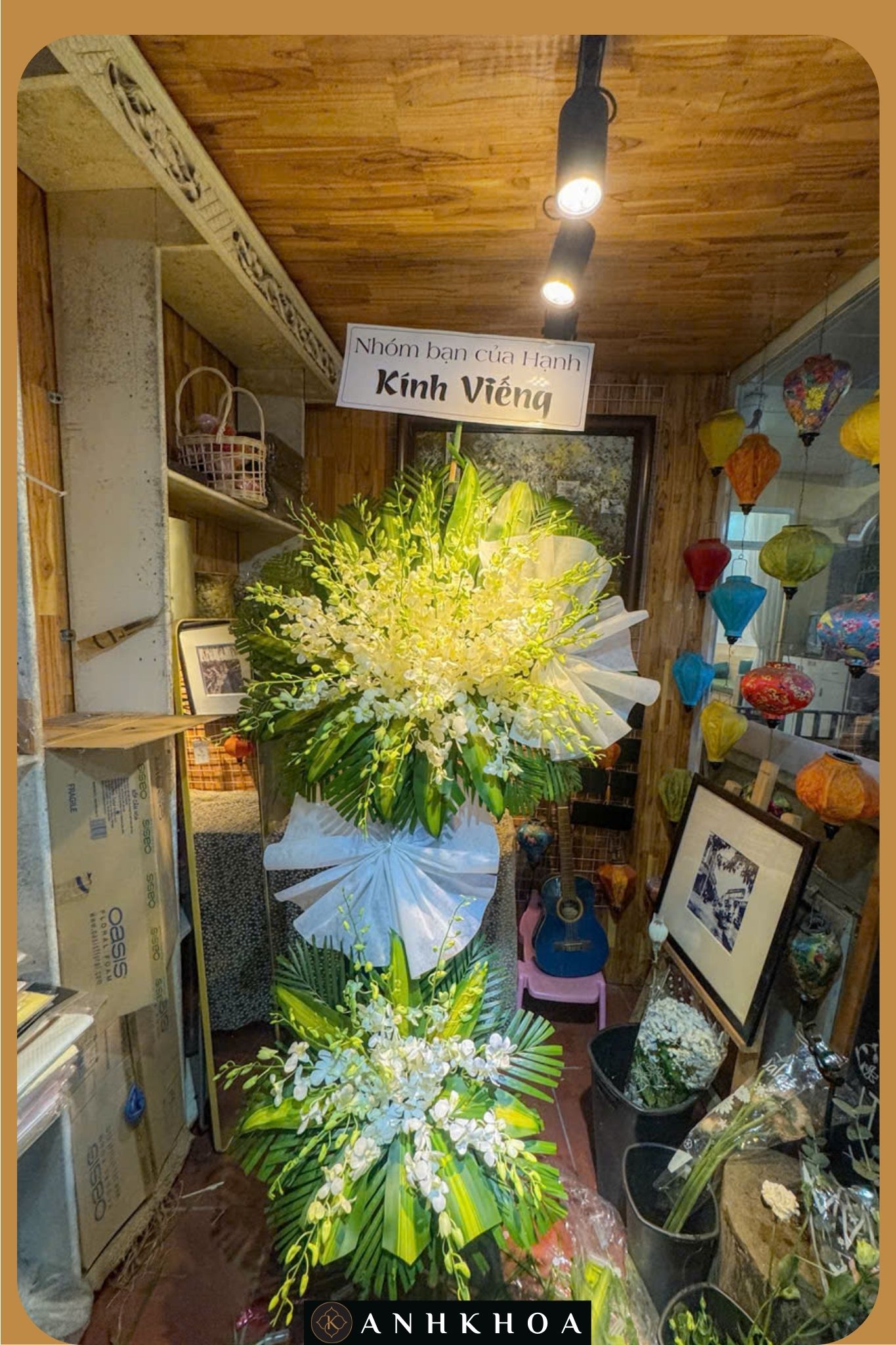 hoa tuoi hoi an 2 29 hoa tươi chia buồn lan trắng hội an