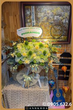 lẵng hoa để bàn tông xanh lá hội an