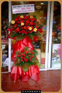 hoa tươi chúc mừng tông đỏ hội an
