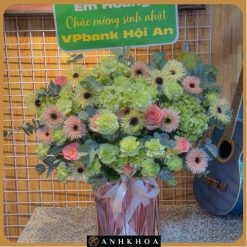 giỏ hoa tươi tông xanh chúc mừng hội an
